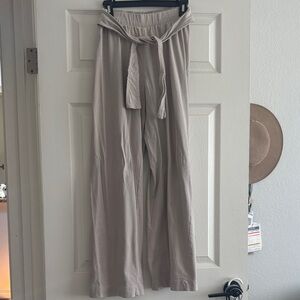 Zara Wide-Leg Tie-Waist Pants in Light Taupe